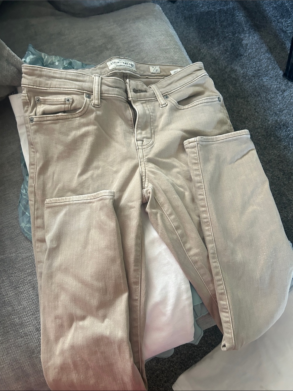 Lucky Brand Straight Leg Jeans in Light Beige